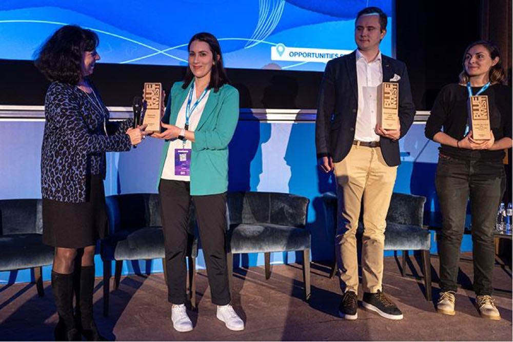 Seawater Cubes mit BlueInvest Award 2024 ausgezeichnet